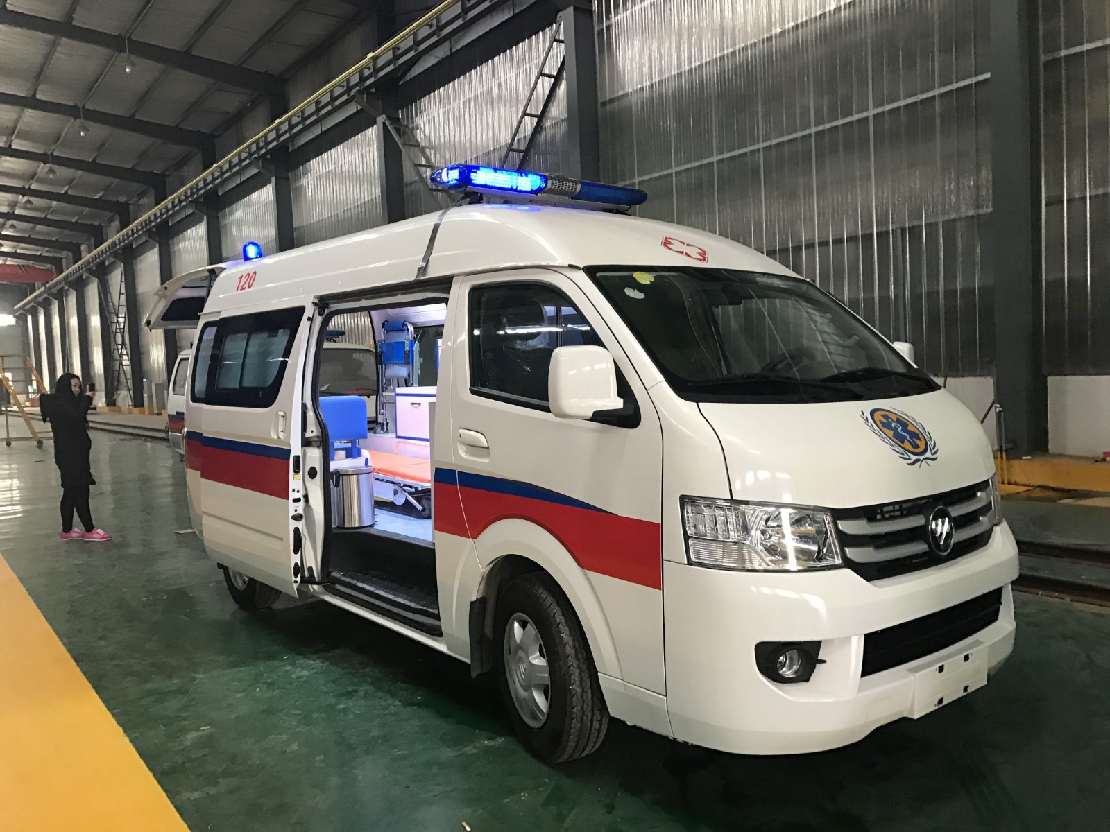东港市救护车转院